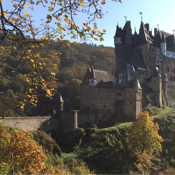 Meet your Posher, Angela - Picture 4 of 6